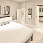 Host & Stay- Graham House