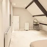 Host & Stay- Graham House Osmotherley (North Yorkshire)